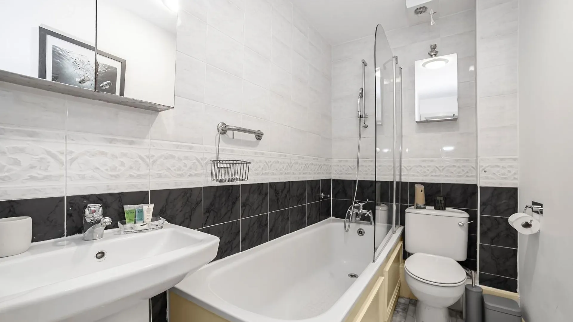 Apartment The Canary Wharf Flat London