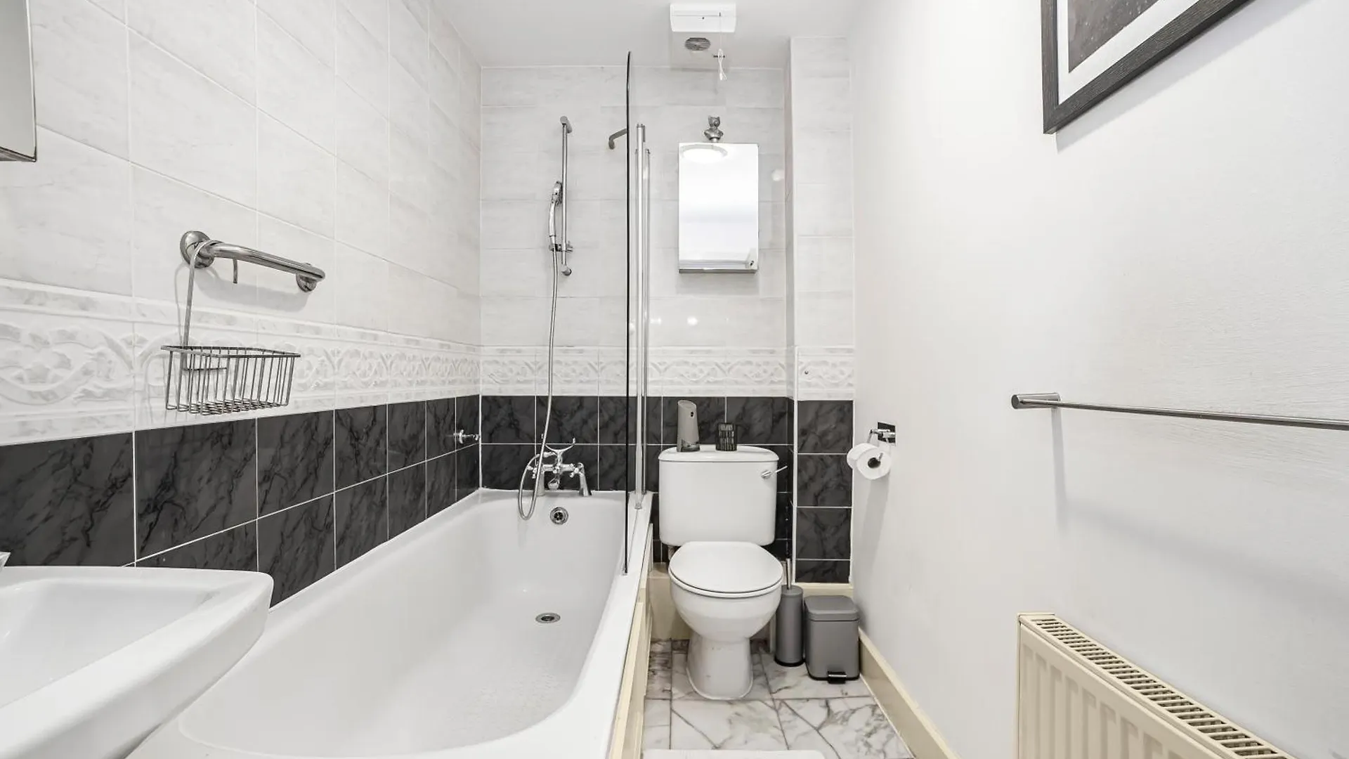 The Canary Wharf Flat London